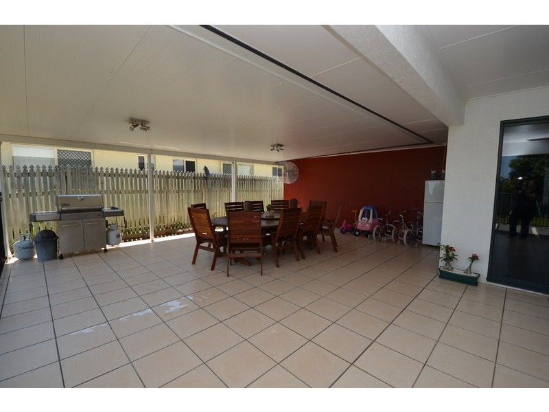 24 Hilton Way, Mount Louisa QLD 4814