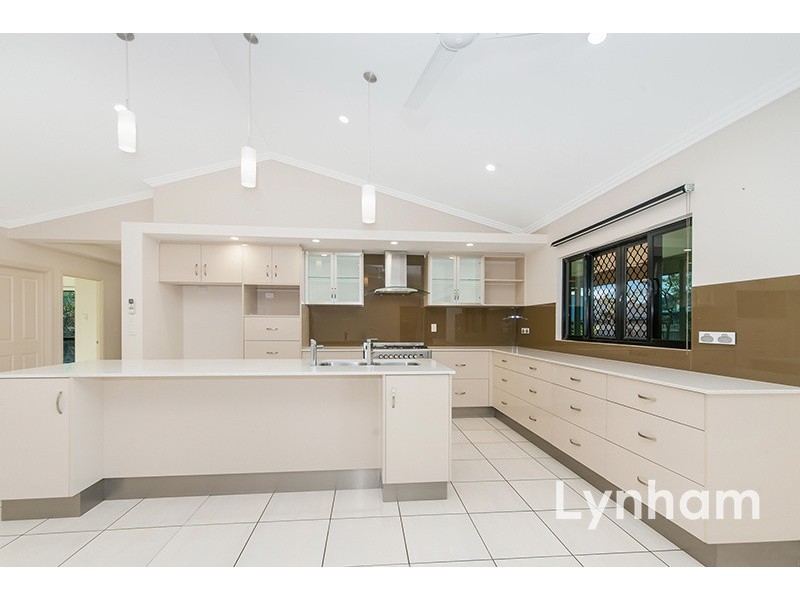 13 Romboli Court, Burdell QLD 4818