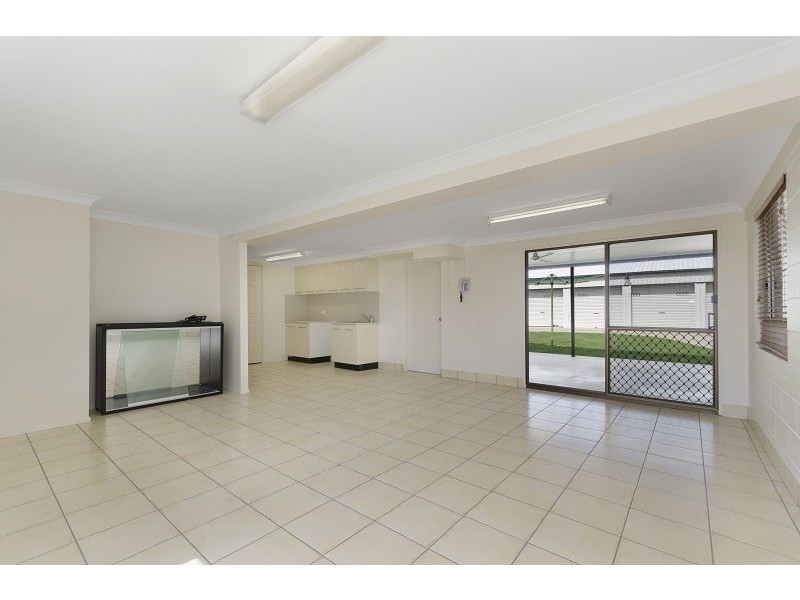 10 Boyne Street, Stuart QLD 4811