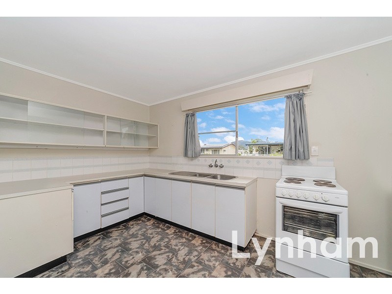 14 Hasson Street, Kirwan QLD 4817