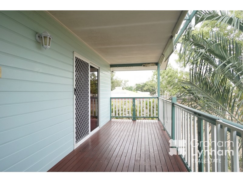 125 Mount Low Parkway, Mount Low QLD 4818