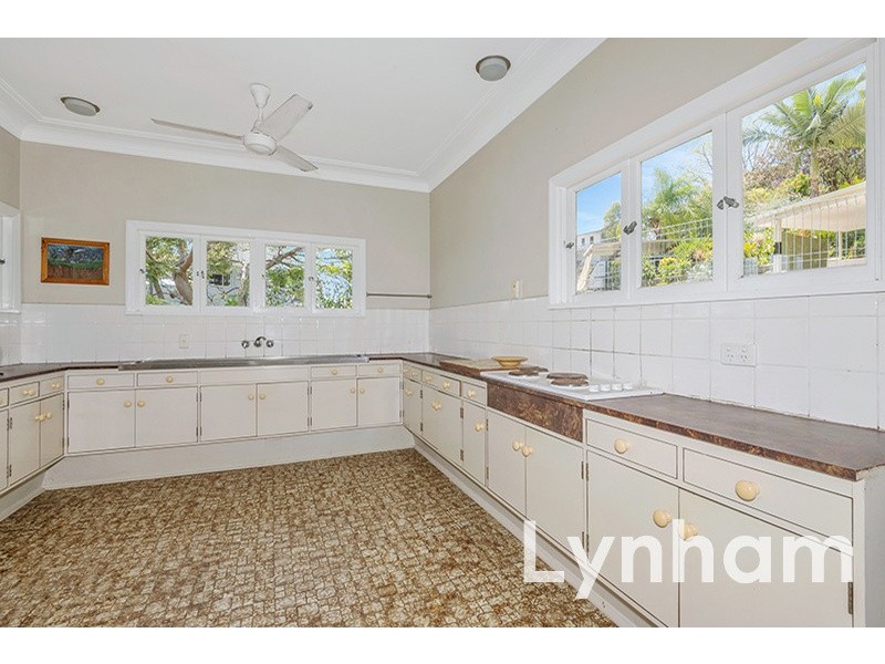 31 Queen Street, North Ward QLD 4810