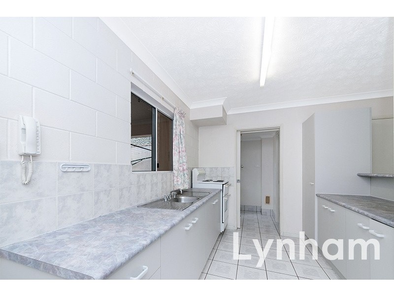 3/21-23 Tuffley Street, West End QLD 4810