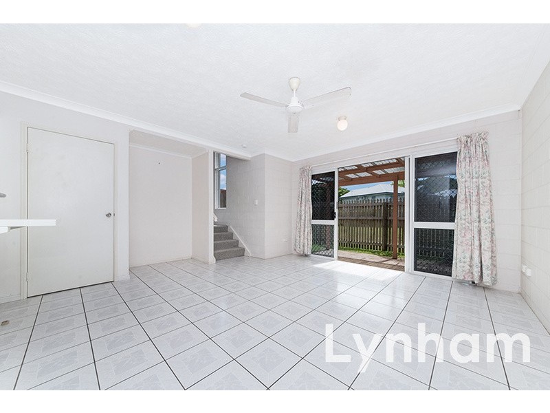 3/21-23 Tuffley Street, West End QLD 4810