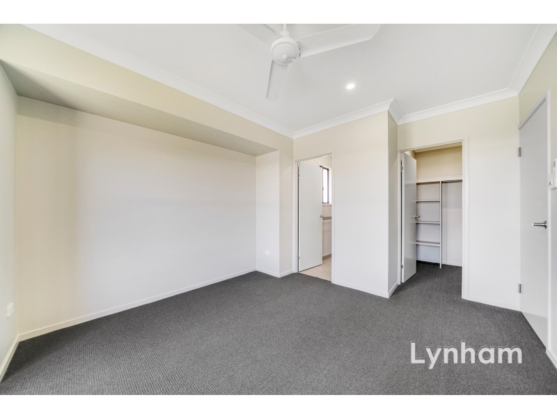 5 Gilling Court, Bushland Beach QLD 4818