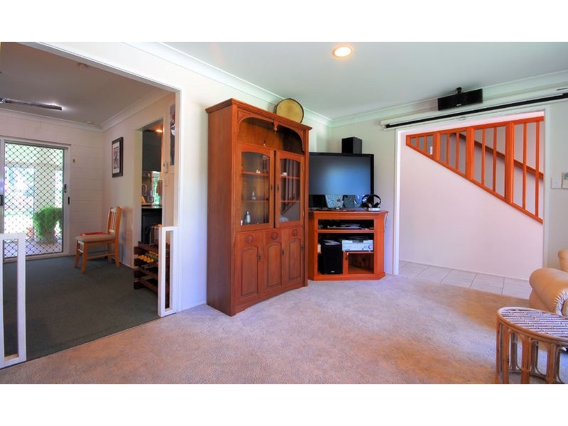 12 Bunya Street, Bushland Beach QLD 4818