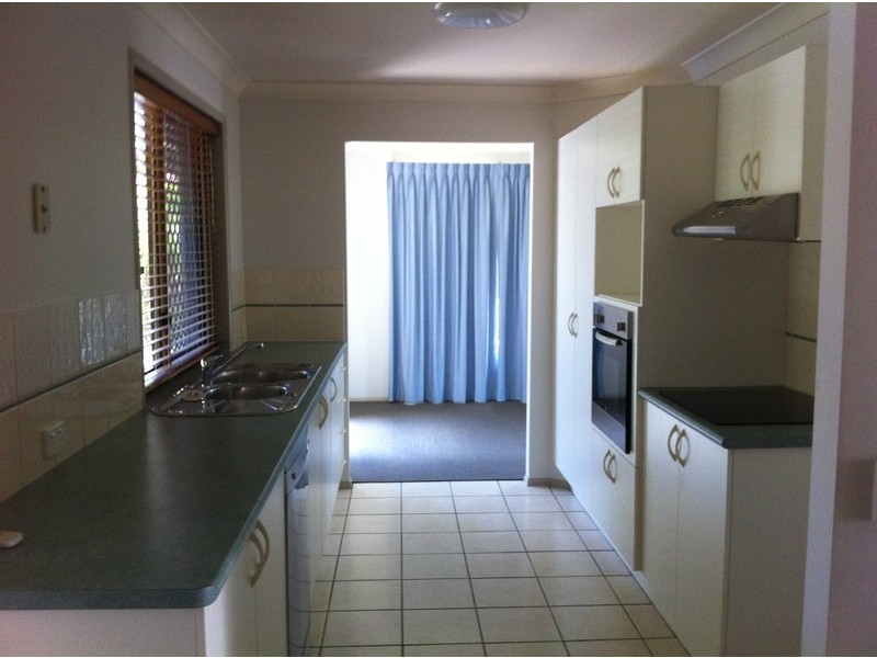 185 Greenwood Drive, Kirwan QLD 4817