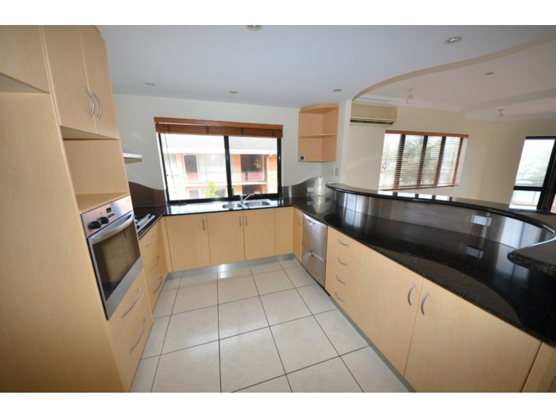 4/103 The Strand, North Ward QLD 4810