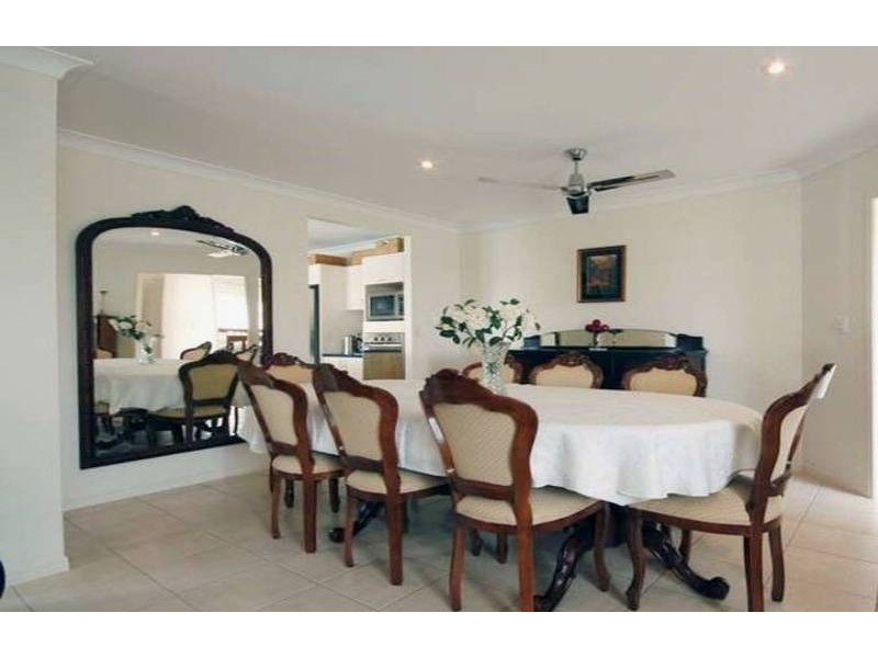 13 Hilton Way, Mount Louisa QLD 4814