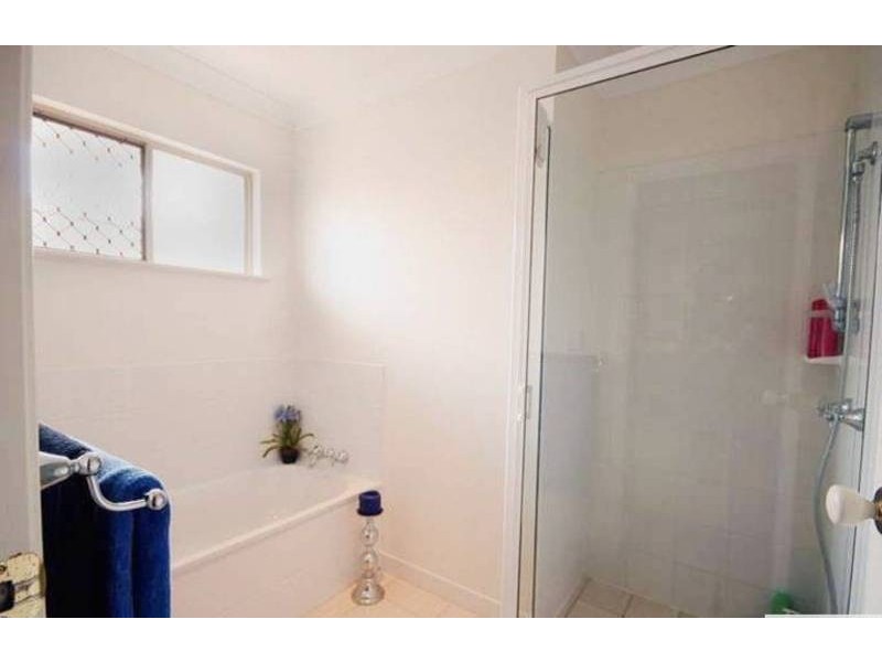 13 Hilton Way, Mount Louisa QLD 4814