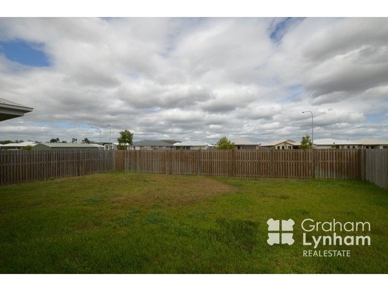 10 Baros Street, Burdell QLD 4818