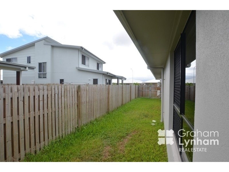 10 Baros Street, Burdell QLD 4818