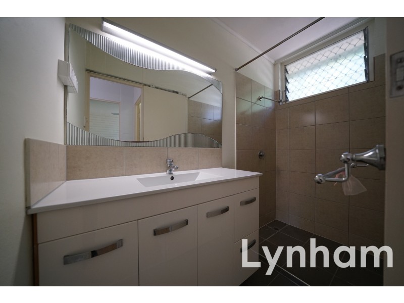 3/4 Derby Street, Pimlico QLD 4812