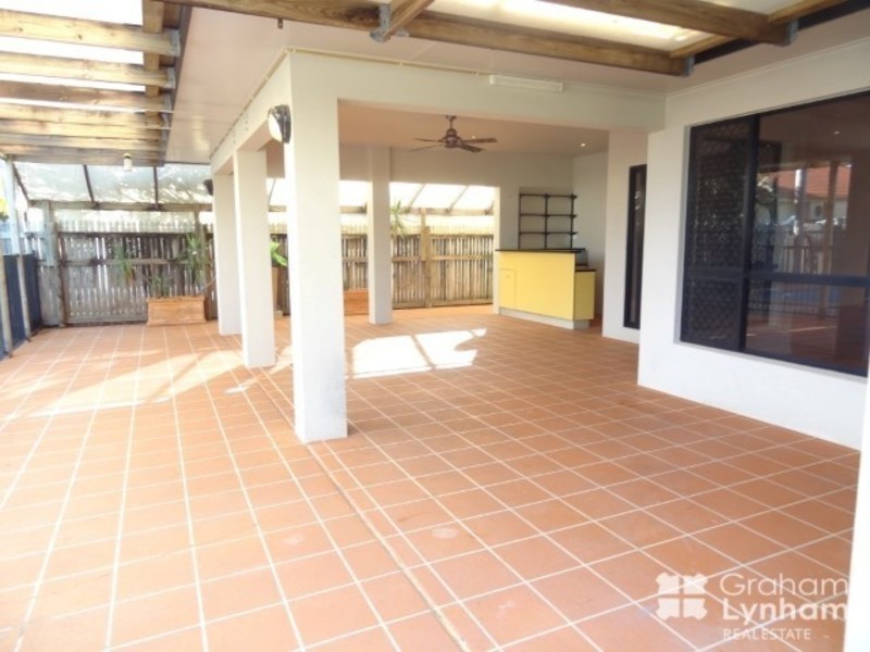 9 Regal Court, Kirwan QLD 4817