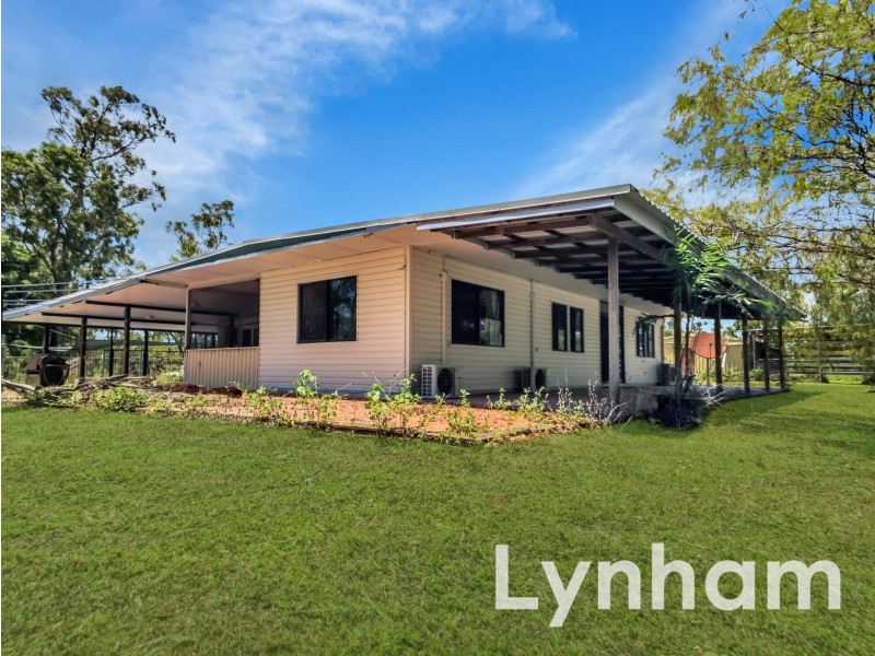 102 Bluewater Drive, Bluewater QLD 4818