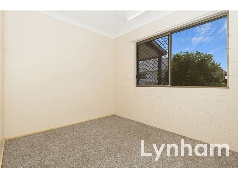 1/4 Teresa Street, Rasmussen QLD 4815