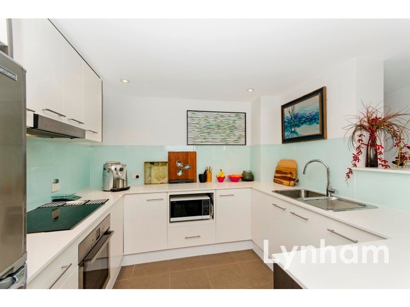 1102/2 Dibbs Street, South Townsville QLD 4810