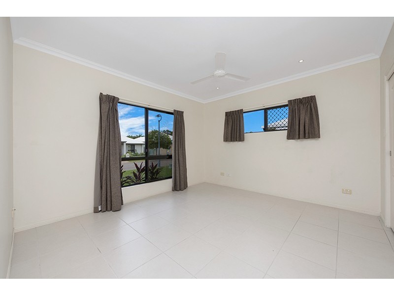 41 Sheerwater Parade, Douglas QLD 4814