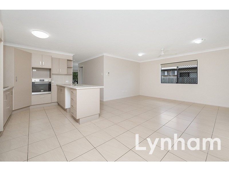 8 Montebello Circle, Kirwan QLD 4817