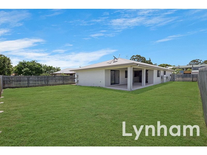 8 Montebello Circle, Kirwan QLD 4817