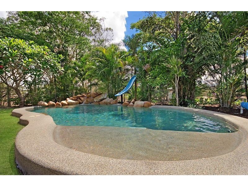 8 Glenrowan Drive, Oak Valley QLD 4811