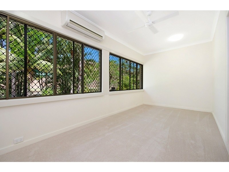 8 Glenrowan Drive, Oak Valley QLD 4811