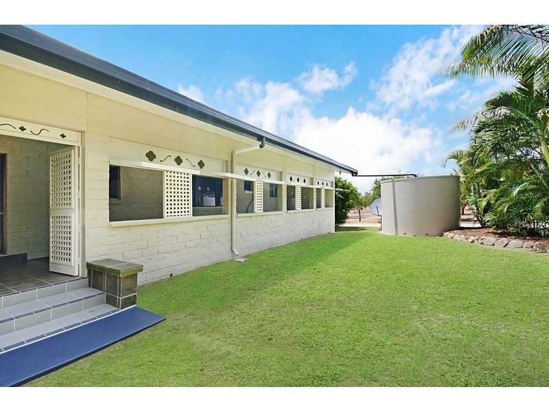 8 Glenrowan Drive, Oak Valley QLD 4811