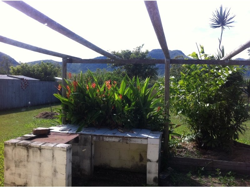 322 PInnacle Drive, Kelso QLD 4815