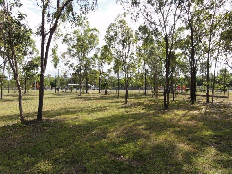 11 Lodestone Drive, Bluewater QLD 4818