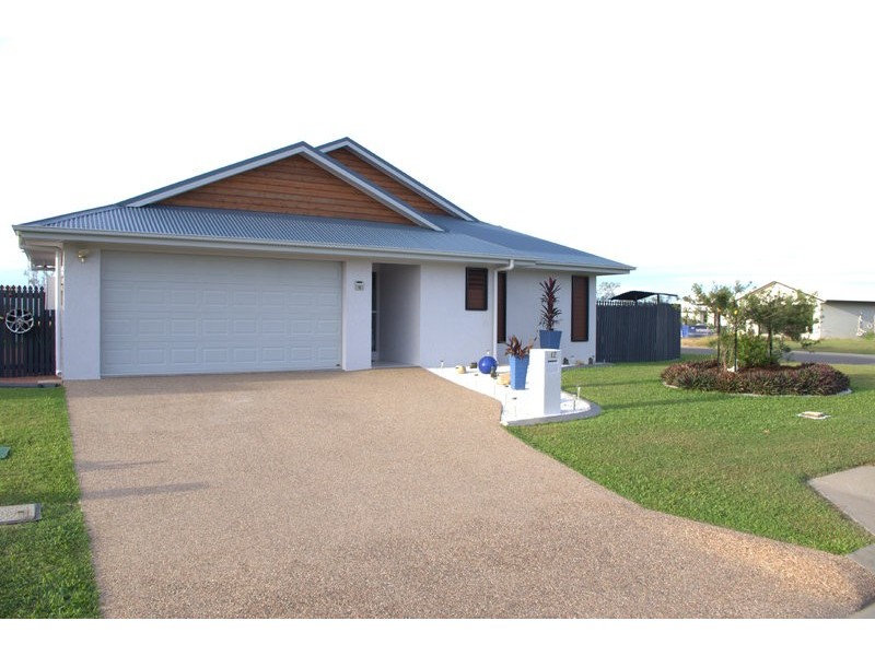 12 Panama Court, Burdell QLD 4818