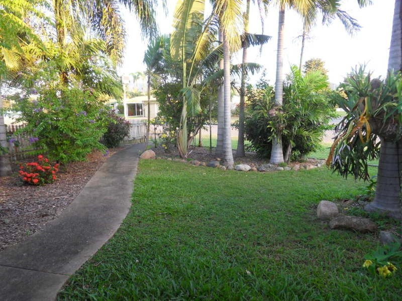 35 Tapiolas Avenue, Kirwan QLD 4817