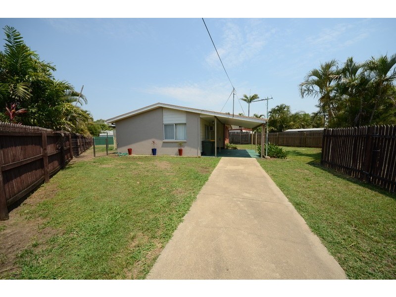 15 Roma Court, Kelso QLD 4815