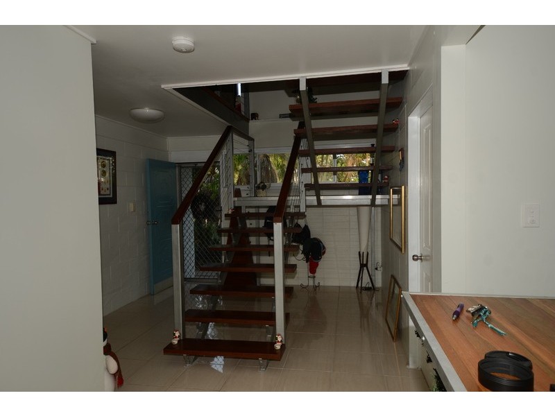 37 Bay Street, Pallarenda QLD 4810