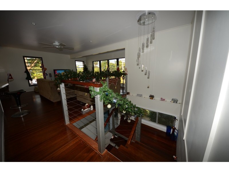 37 Bay Street, Pallarenda QLD 4810