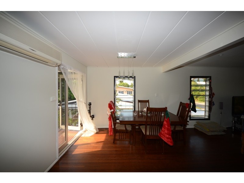 37 Bay Street, Pallarenda QLD 4810