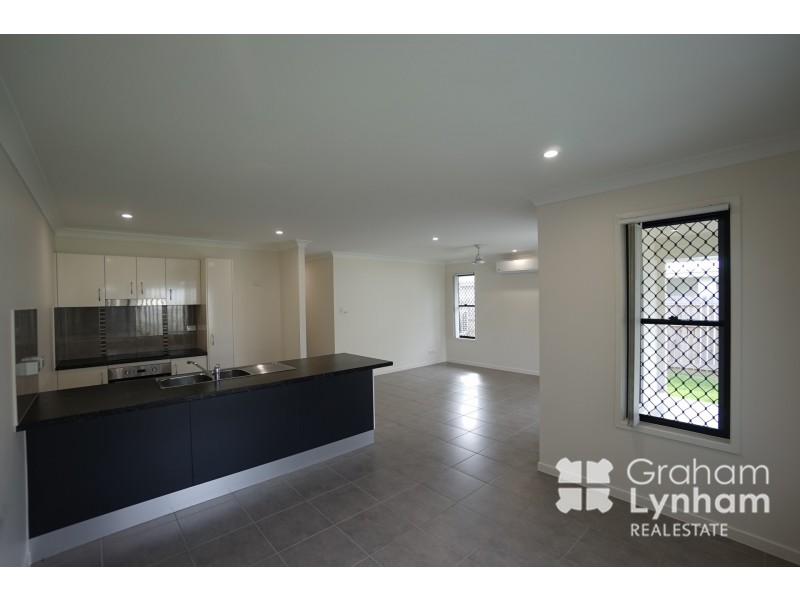 1/22 Hollanders Crescent, Kelso QLD 4815