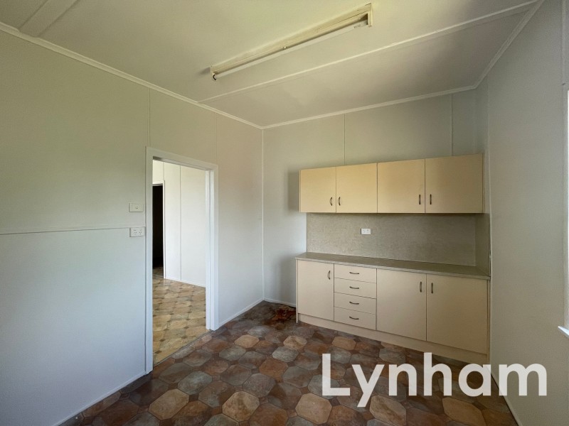 2B Bell Street, South Townsville QLD 4810