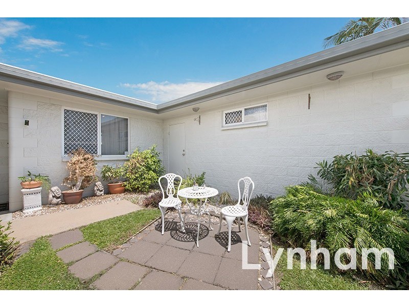 2 Campion Circle, Kirwan QLD 4817