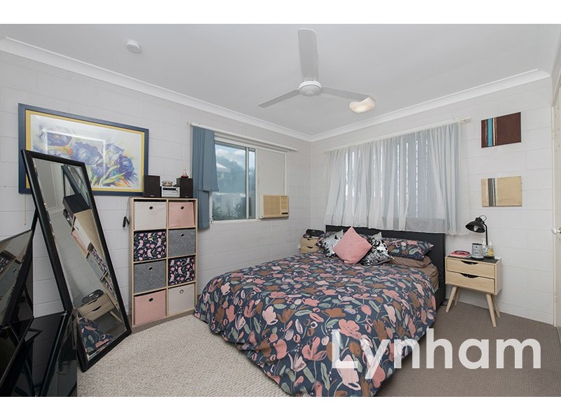 2 Campion Circle, Kirwan QLD 4817