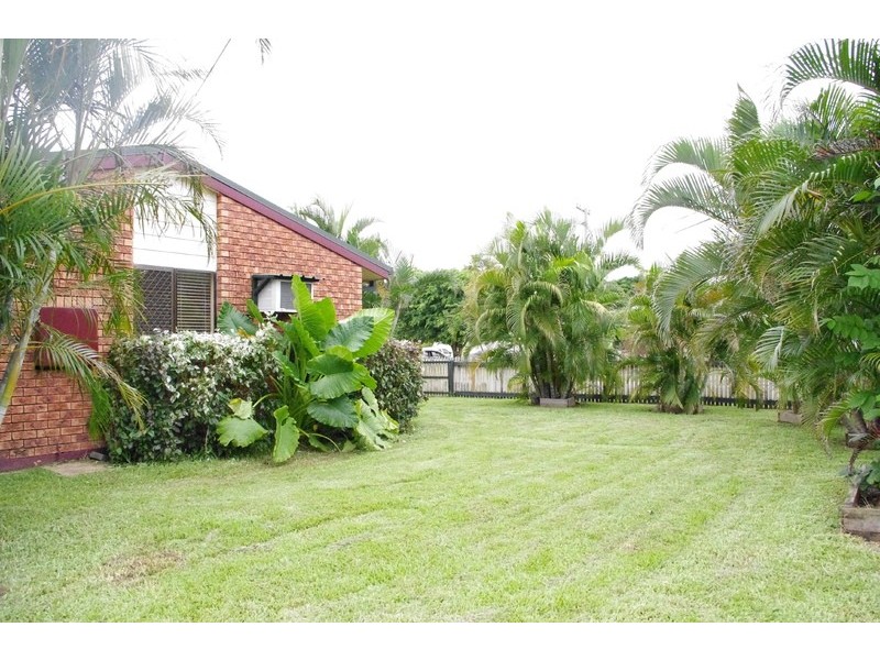 2 Jabiru Avenue, Condon QLD 4815