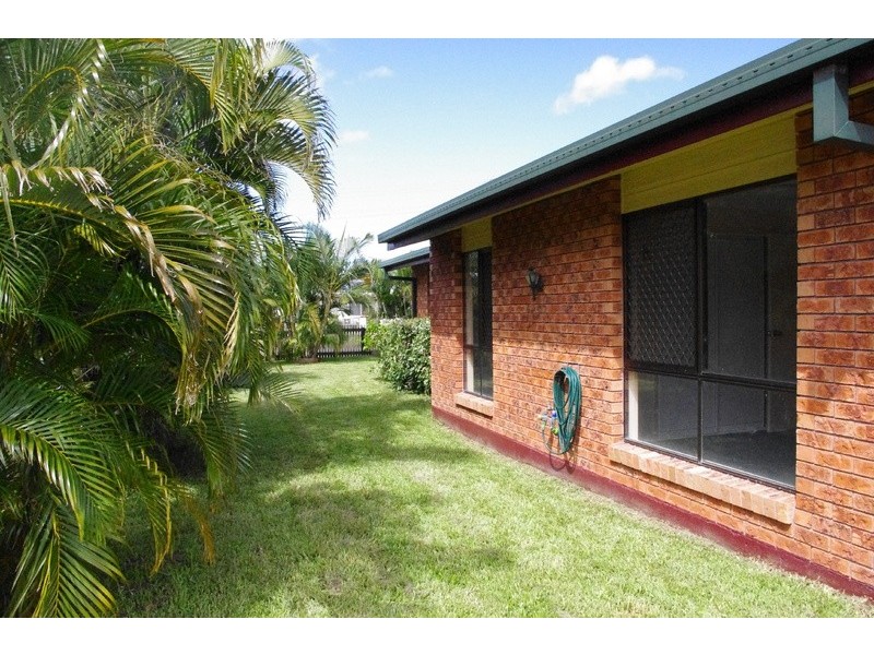 2 Jabiru Avenue, Condon QLD 4815