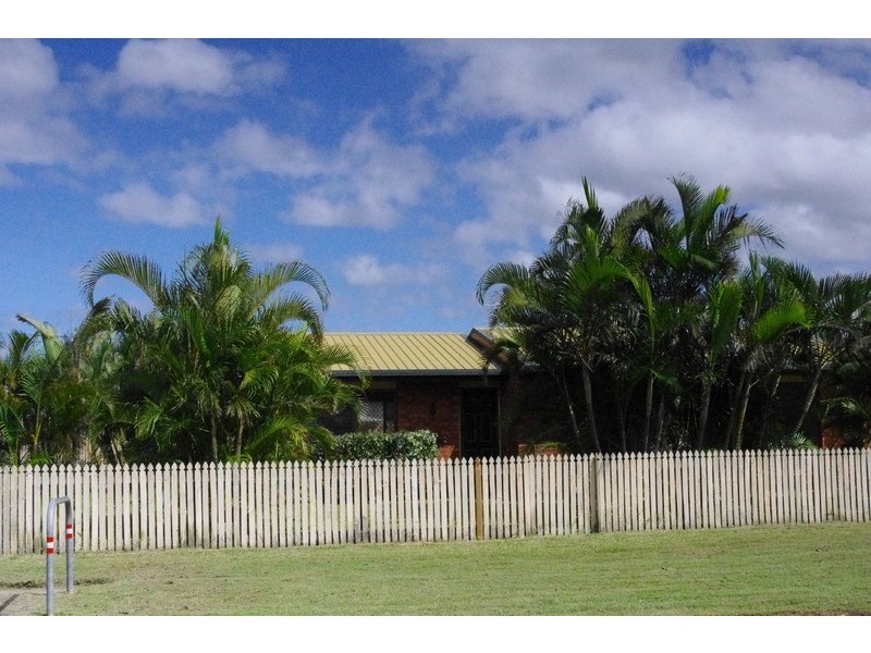 2 Jabiru Avenue, Condon QLD 4815