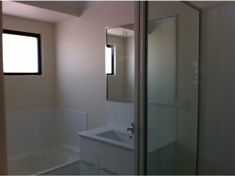 44 Burlingon Circuit, Mount Louisa QLD 4814