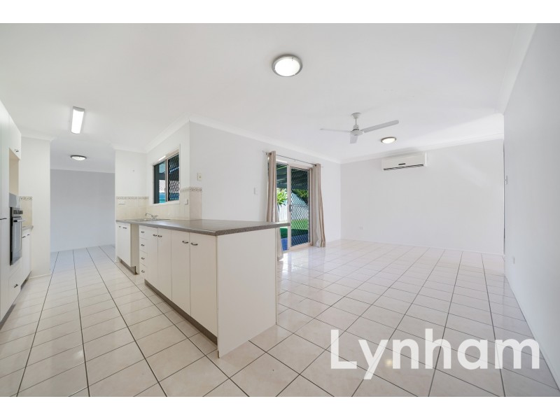 17 Chatsworth Crescent, Annandale QLD 4814