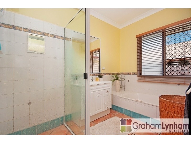 22 Burbank Way, Kirwan QLD 4817