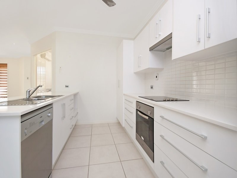 3 Admiralty Close, Idalia QLD 4811