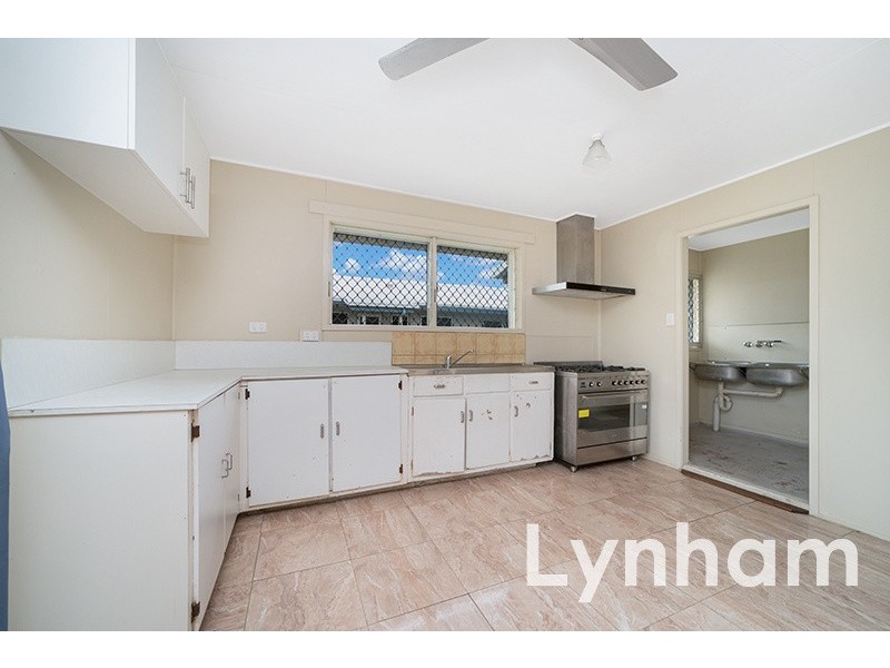 19 Garner Road, Kirwan QLD 4817