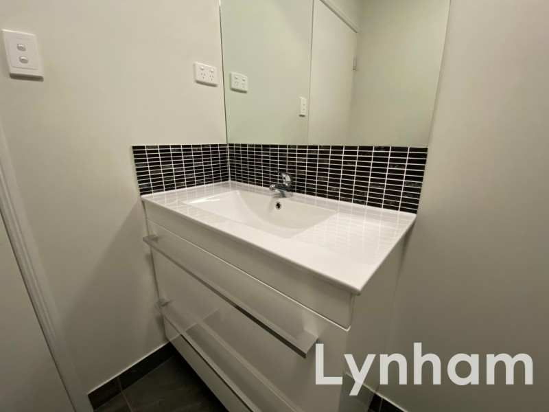 80 Sunhaven Boulevard, Burdell QLD 4818