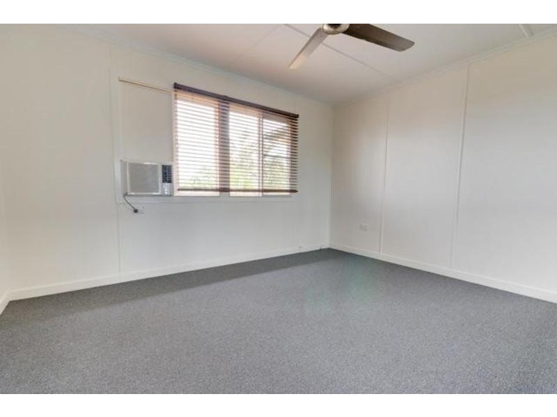 33 Halifax Street, Garbutt QLD 4814
