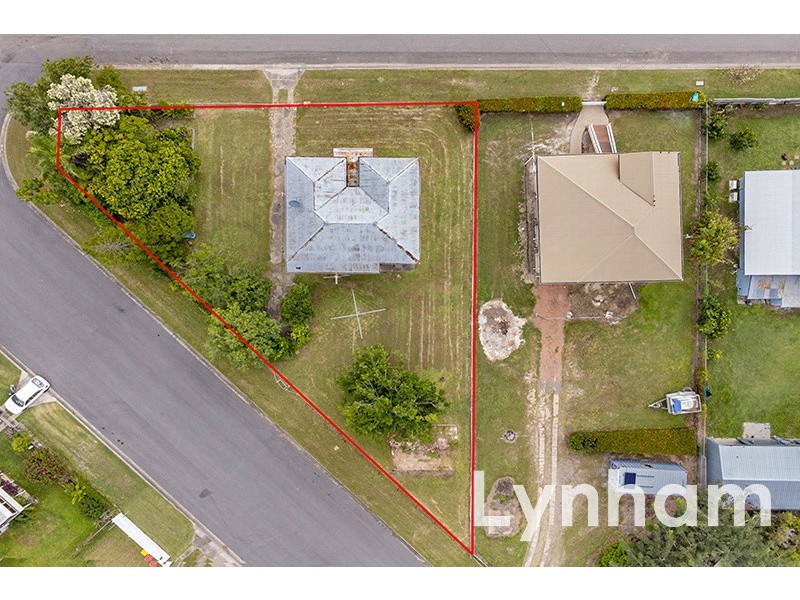 32 Montgomery Street, West End QLD 4810